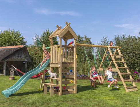 Jungle Teepee | Wooden climbing frame with swings & climbing net